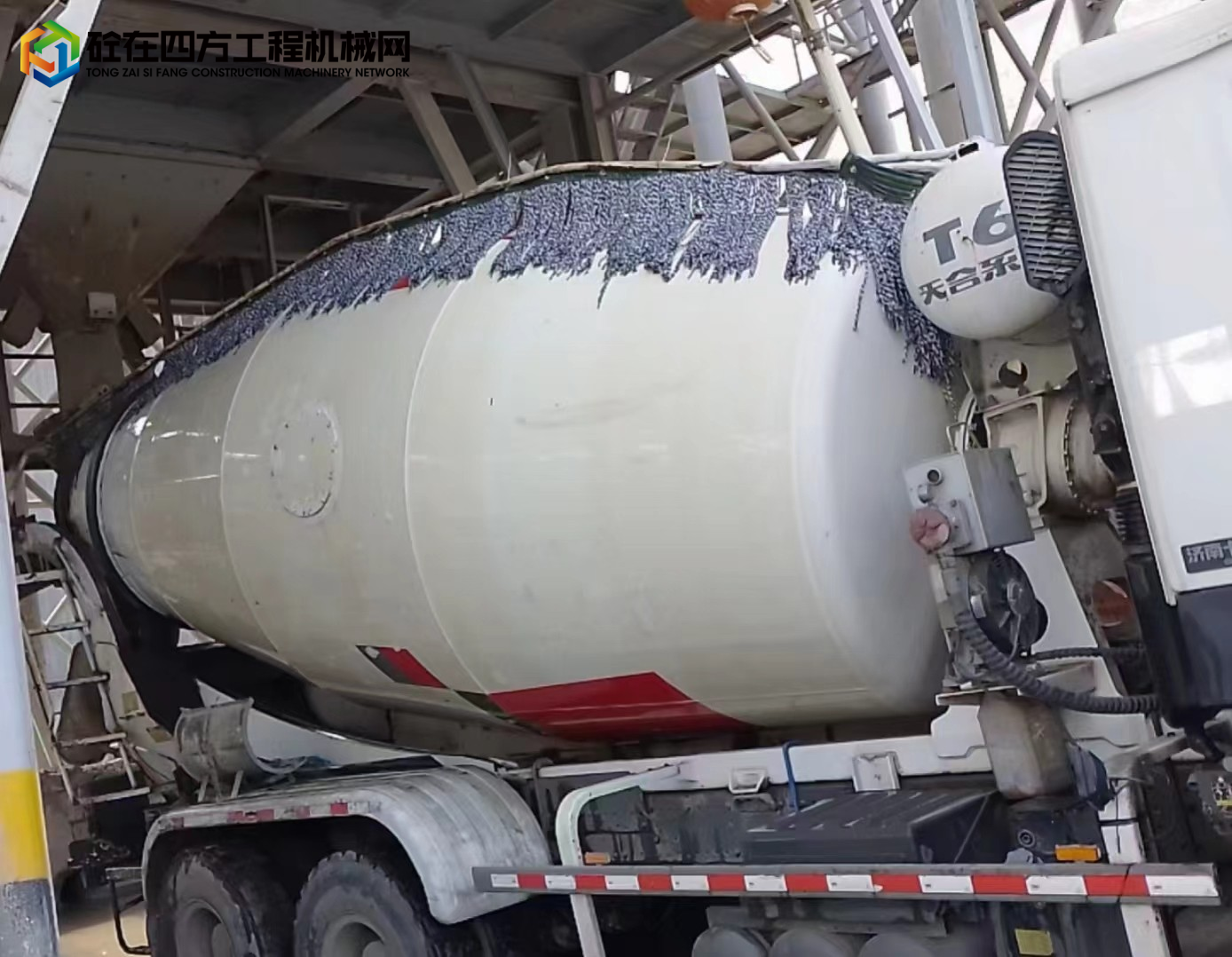 https://images.tongzsf.com/tong/truck_machine/20221214/16399712ba76ea.jpg