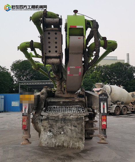 https://images.tongzsf.com/tong/truck_machine/20221214/1639988cb7c7d7.jpg