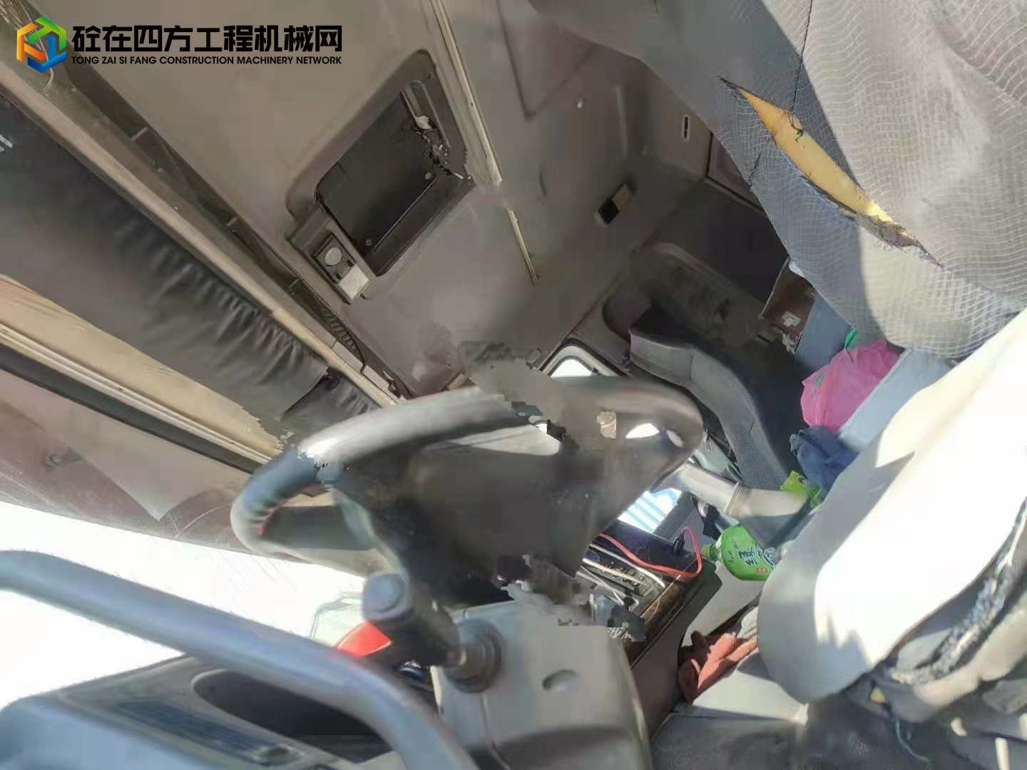 https://images.tongzsf.com/tong/truck_machine/20221214/163998e32b79cb.jpg