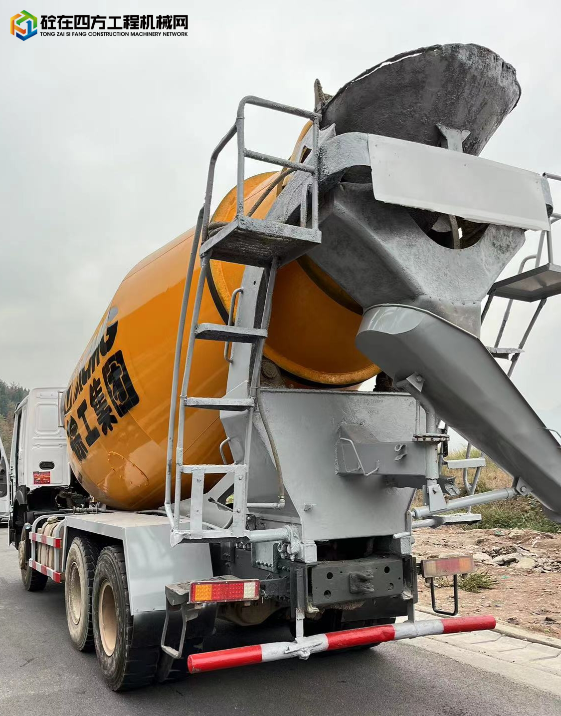 https://images.tongzsf.com/tong/truck_machine/20221216/1639c3ba76d26e.jpg