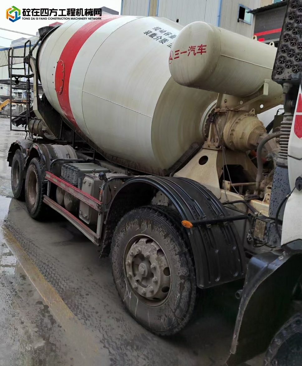 https://images.tongzsf.com/tong/truck_machine/20221219/1639fc4fc5f52a.jpg