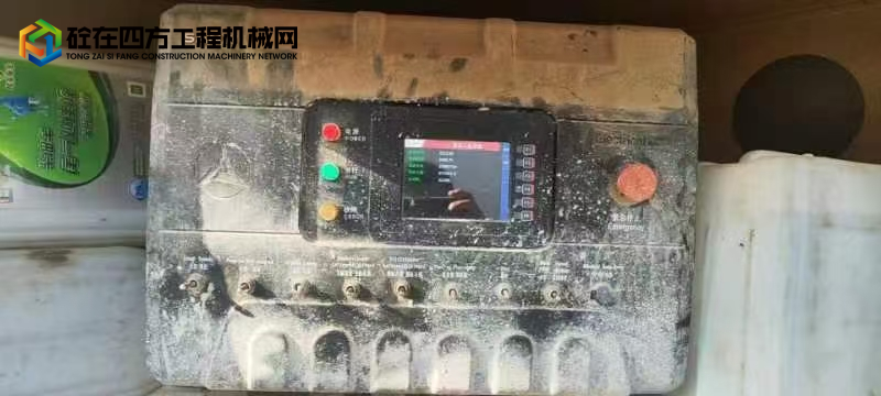 https://images.tongzsf.com/tong/truck_machine/20221219/1639fcf021f99a.jpg