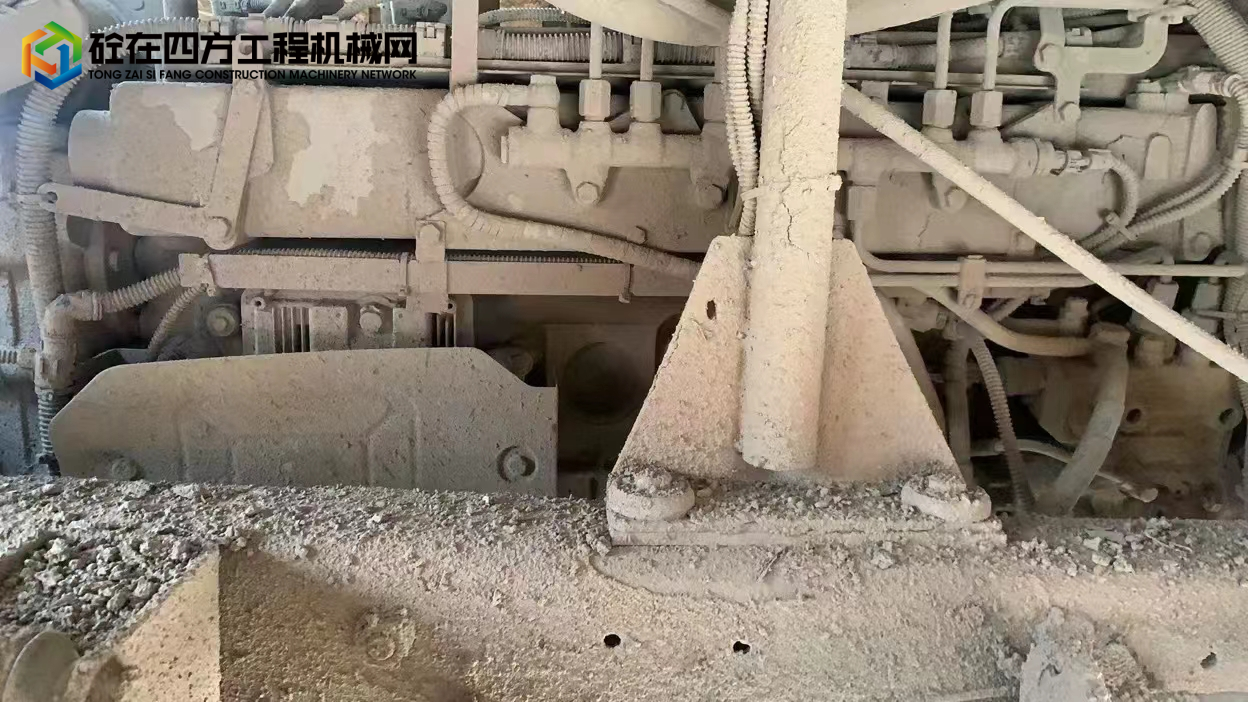 https://images.tongzsf.com/tong/truck_machine/20221219/163a00b26ef011.jpg