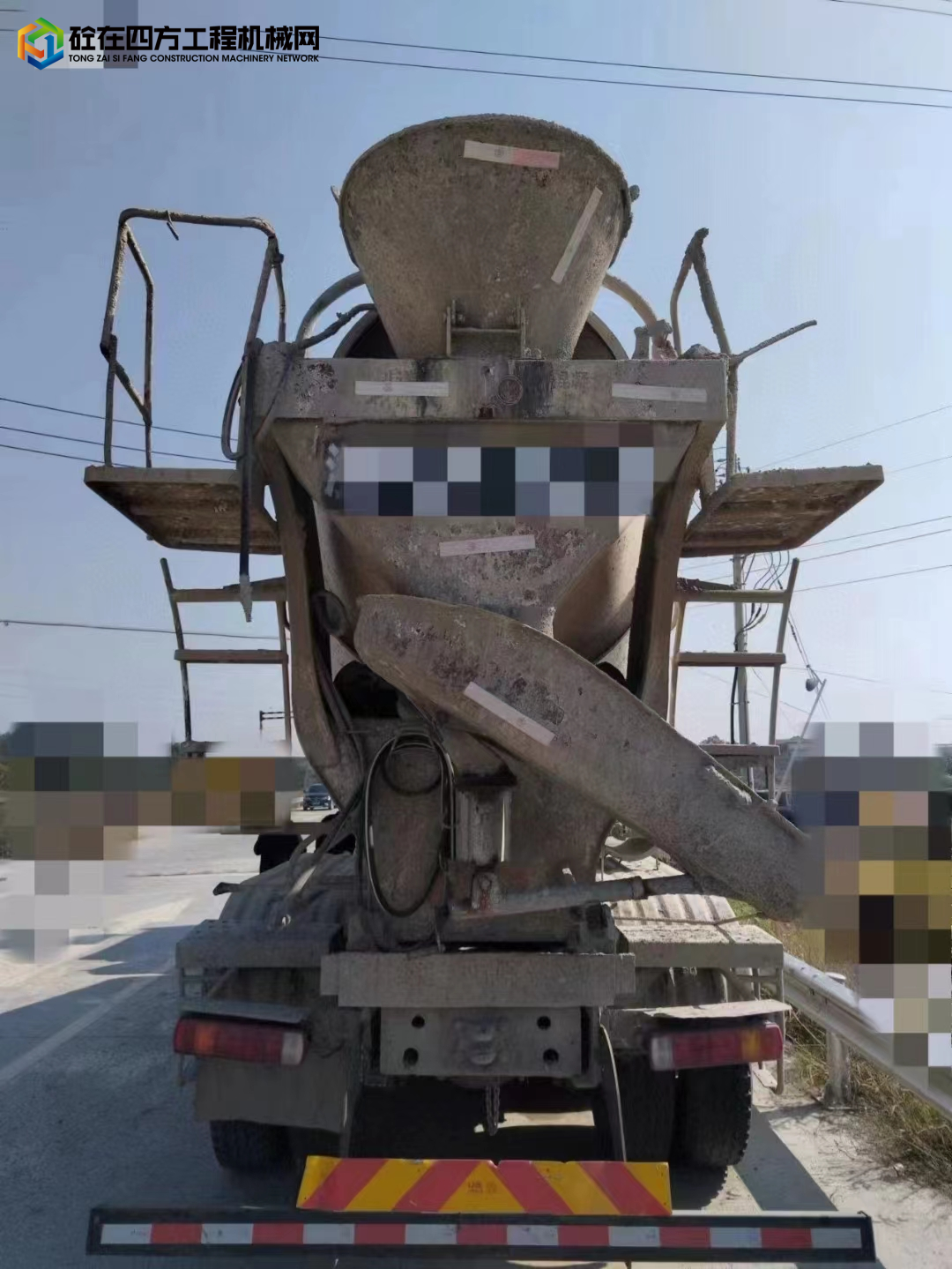 https://images.tongzsf.com/tong/truck_machine/20221221/163a2e07eaa7fc.jpg