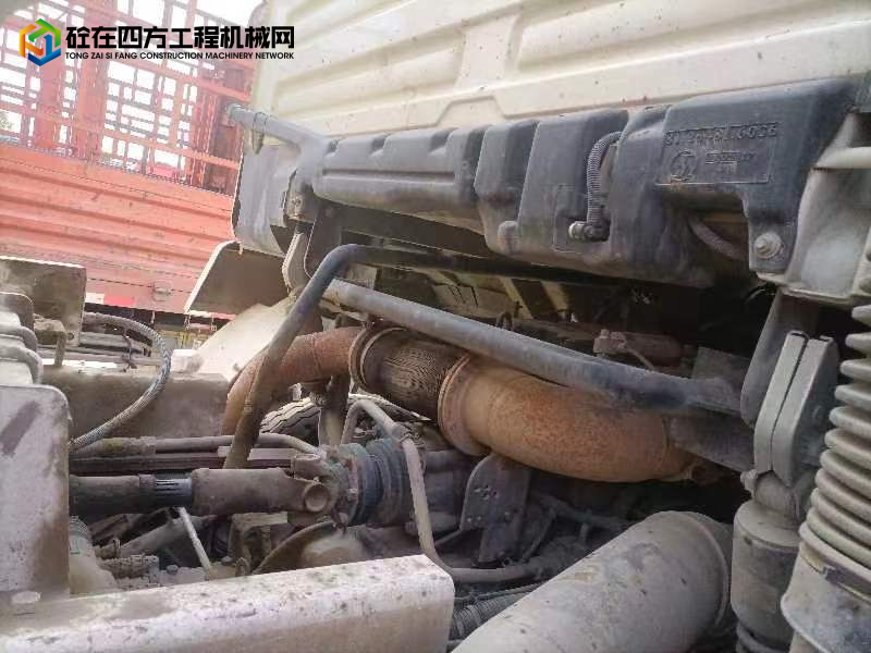 https://images.tongzsf.com/tong/truck_machine/20221226/163a9a38a959cb.jpg