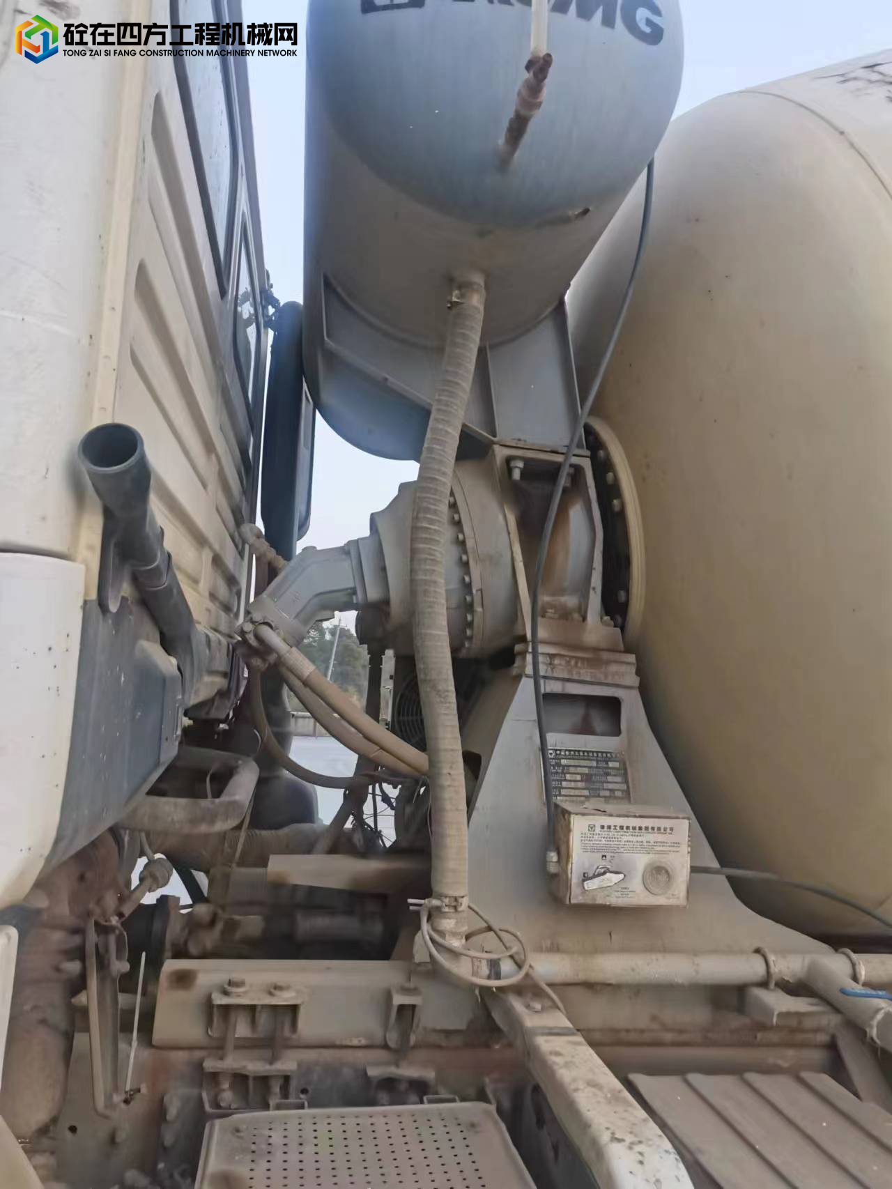 https://images.tongzsf.com/tong/truck_machine/20221231/163b01d1f8bb81.jpg