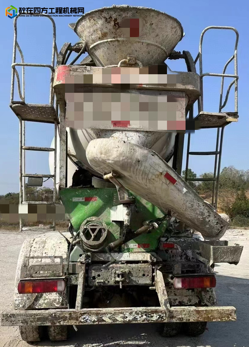 https://images.tongzsf.com/tong/truck_machine/20221231/163b03fb67f806.jpg