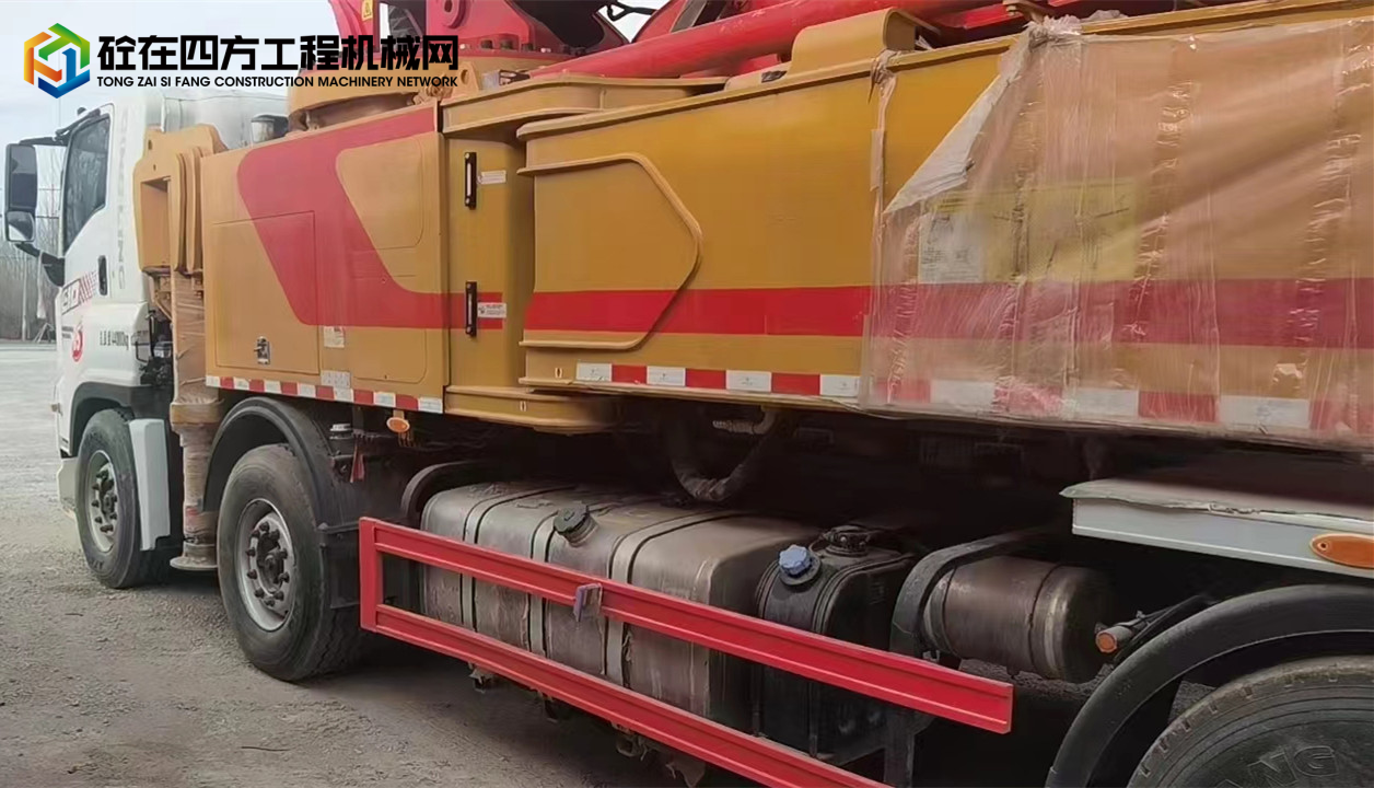 https://images.tongzsf.com/tong/truck_machine/20230103/163b3edea55c7d.jpg