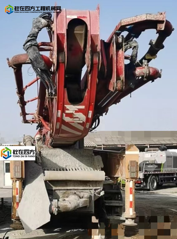 https://images.tongzsf.com/tong/truck_machine/20230106/163b7ce2984b96.jpg