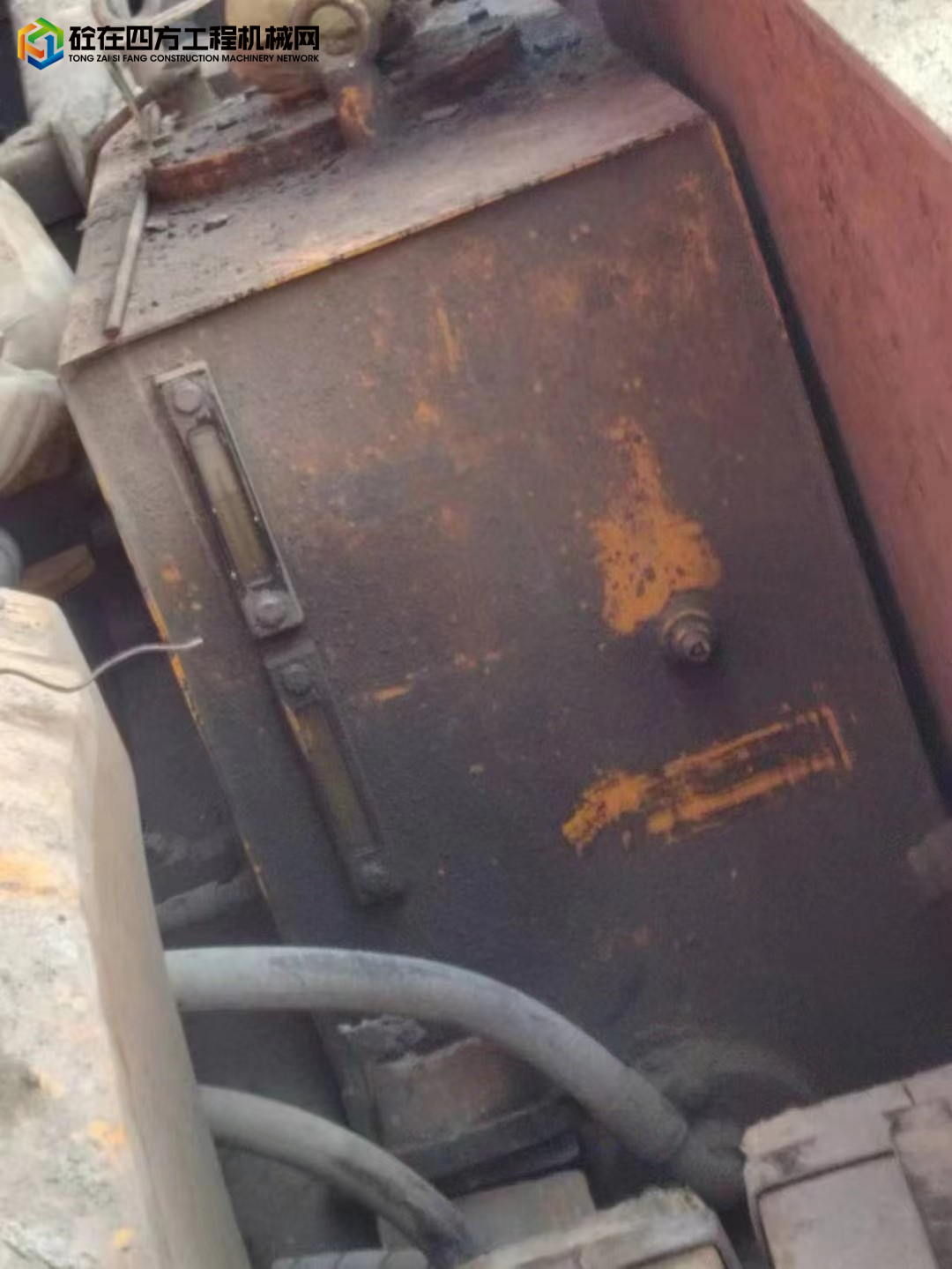 https://images.tongzsf.com/tong/truck_machine/20230106/163b7e3c74f687.jpg