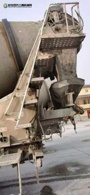 https://images.tongzsf.com/tong/truck_machine/20230107/163b92b848bb3b.jpg