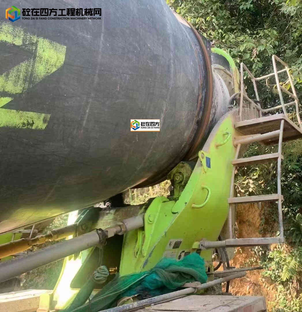 https://images.tongzsf.com/tong/truck_machine/20230109/163bbd8ad101db.jpg