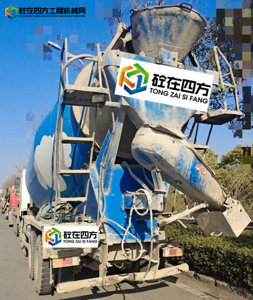 https://images.tongzsf.com/tong/truck_machine/20230111/163be728de5fdb.jpg