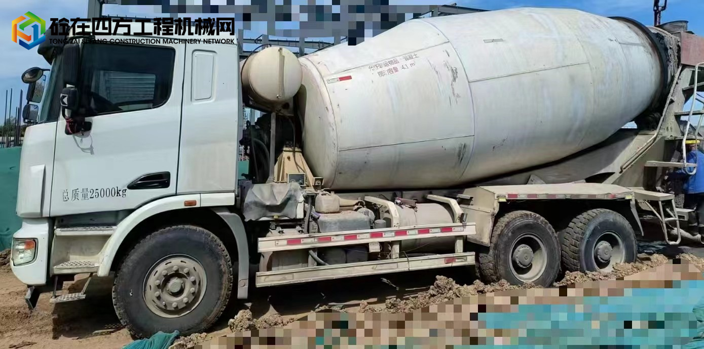https://images.tongzsf.com/tong/truck_machine/20230112/163bf7c80af3bf.jpg