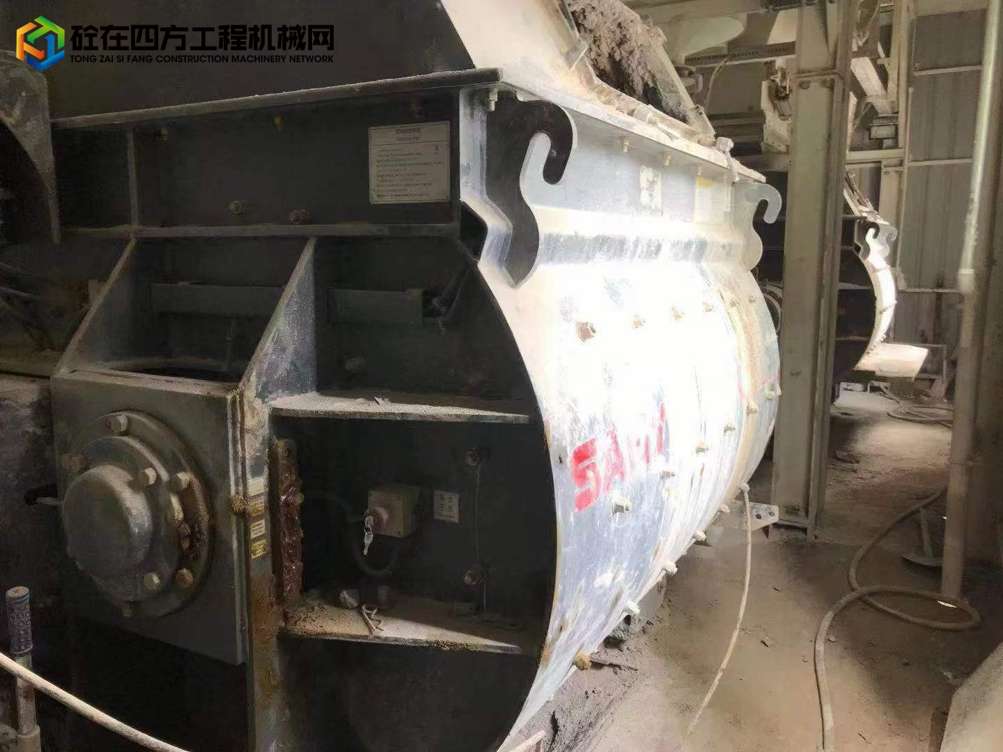 https://images.tongzsf.com/tong/truck_machine/20230114/163c261e3d392d.jpg