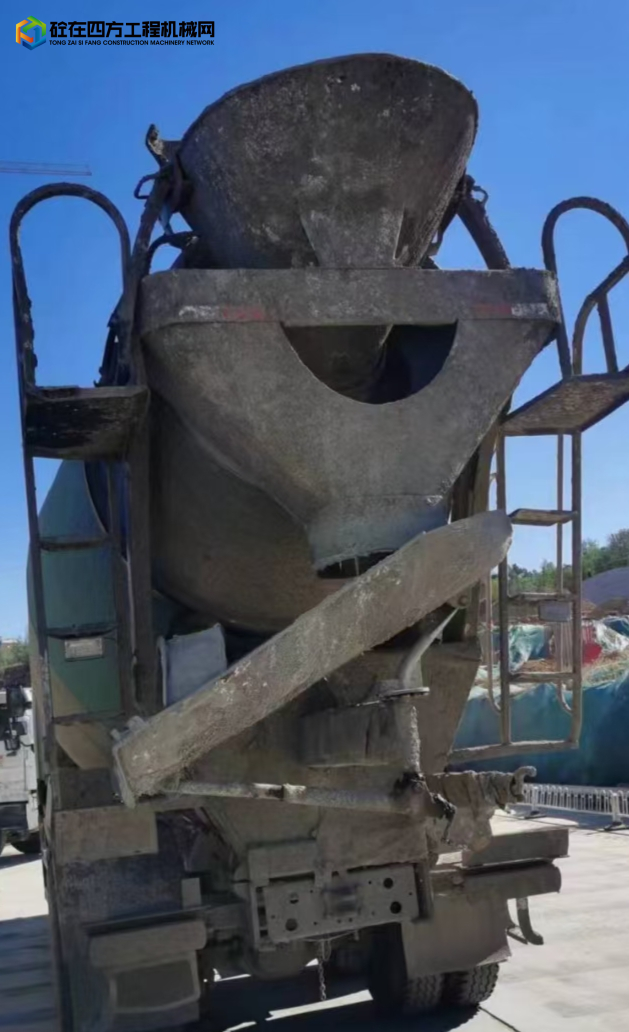 https://images.tongzsf.com/tong/truck_machine/20230117/163c6b33b8fc12.jpg