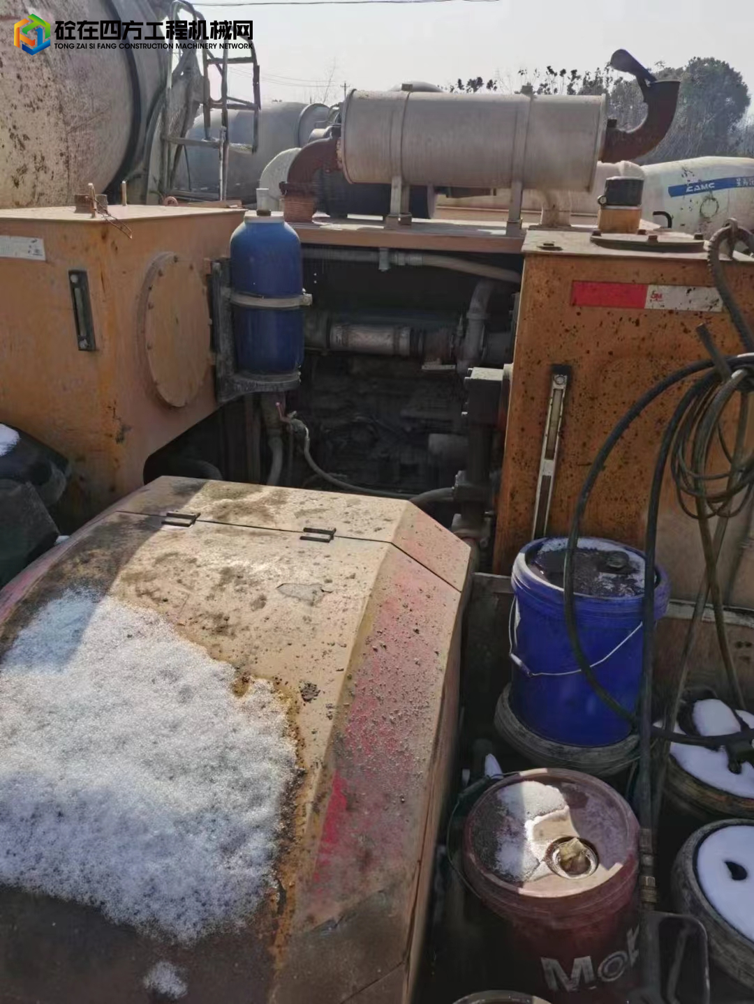 https://images.tongzsf.com/tong/truck_machine/20230129/163d62aa8bd2fb.jpg