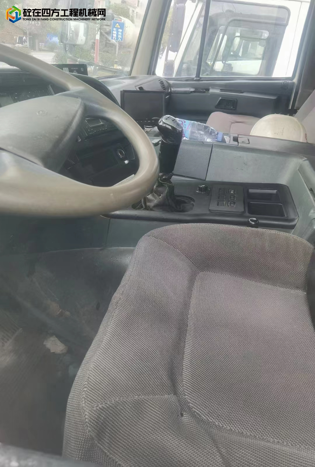 https://images.tongzsf.com/tong/truck_machine/20230130/163d718d035495.jpg