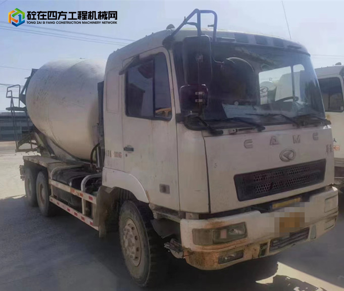 https://images.tongzsf.com/tong/truck_machine/20230201/163d9c76e7d9ac.jpg