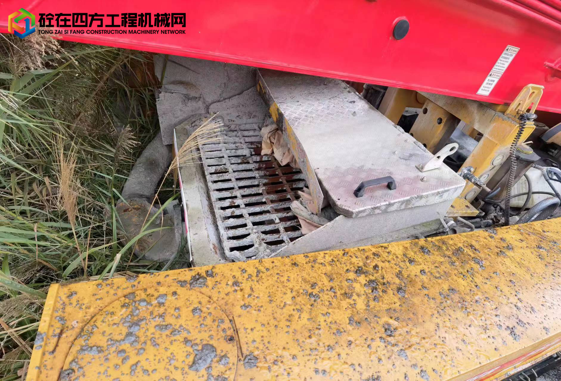 https://images.tongzsf.com/tong/truck_machine/20230203/163dca74d752b9.jpg