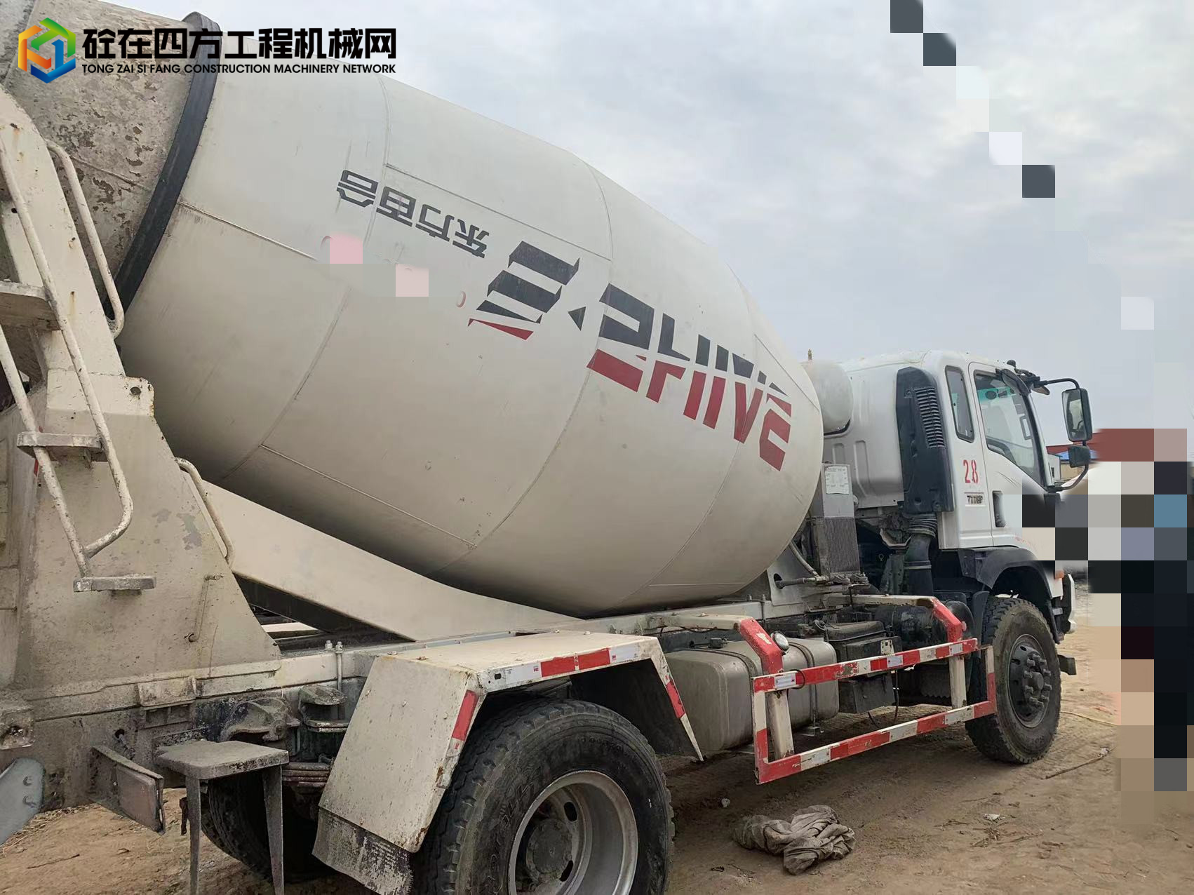 https://images.tongzsf.com/tong/truck_machine/20230203/163dcbdecdd5d9.jpg