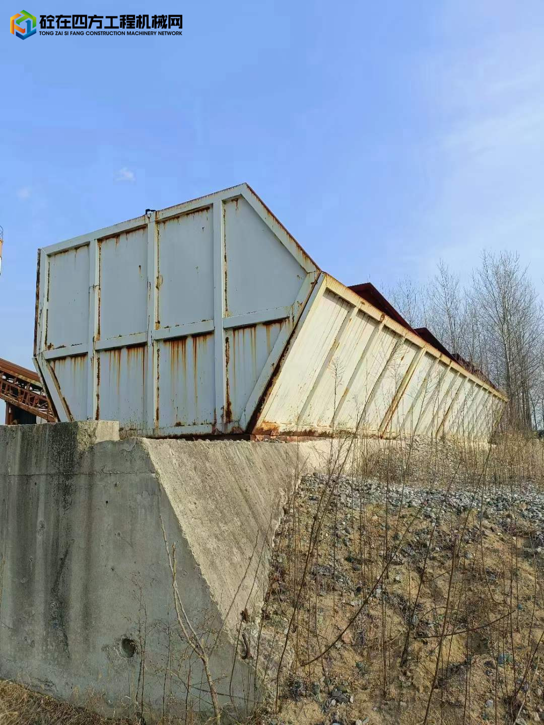 https://images.tongzsf.com/tong/truck_machine/20230207/163e1b33ae3380.jpg