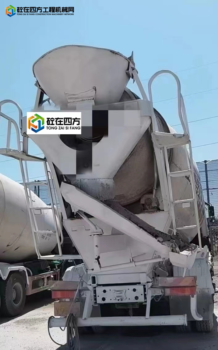 https://images.tongzsf.com/tong/truck_machine/20230207/163e1c6468c751.jpg