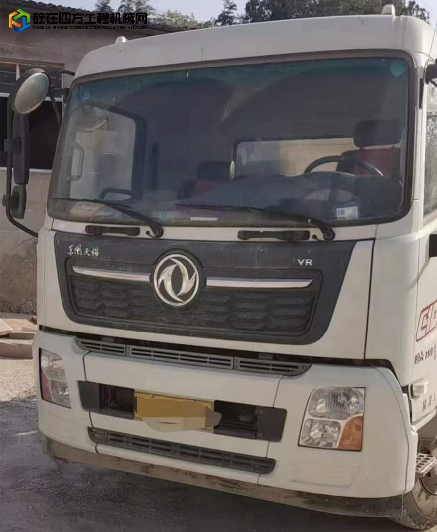 https://images.tongzsf.com/tong/truck_machine/20230207/163e200154609e.jpg