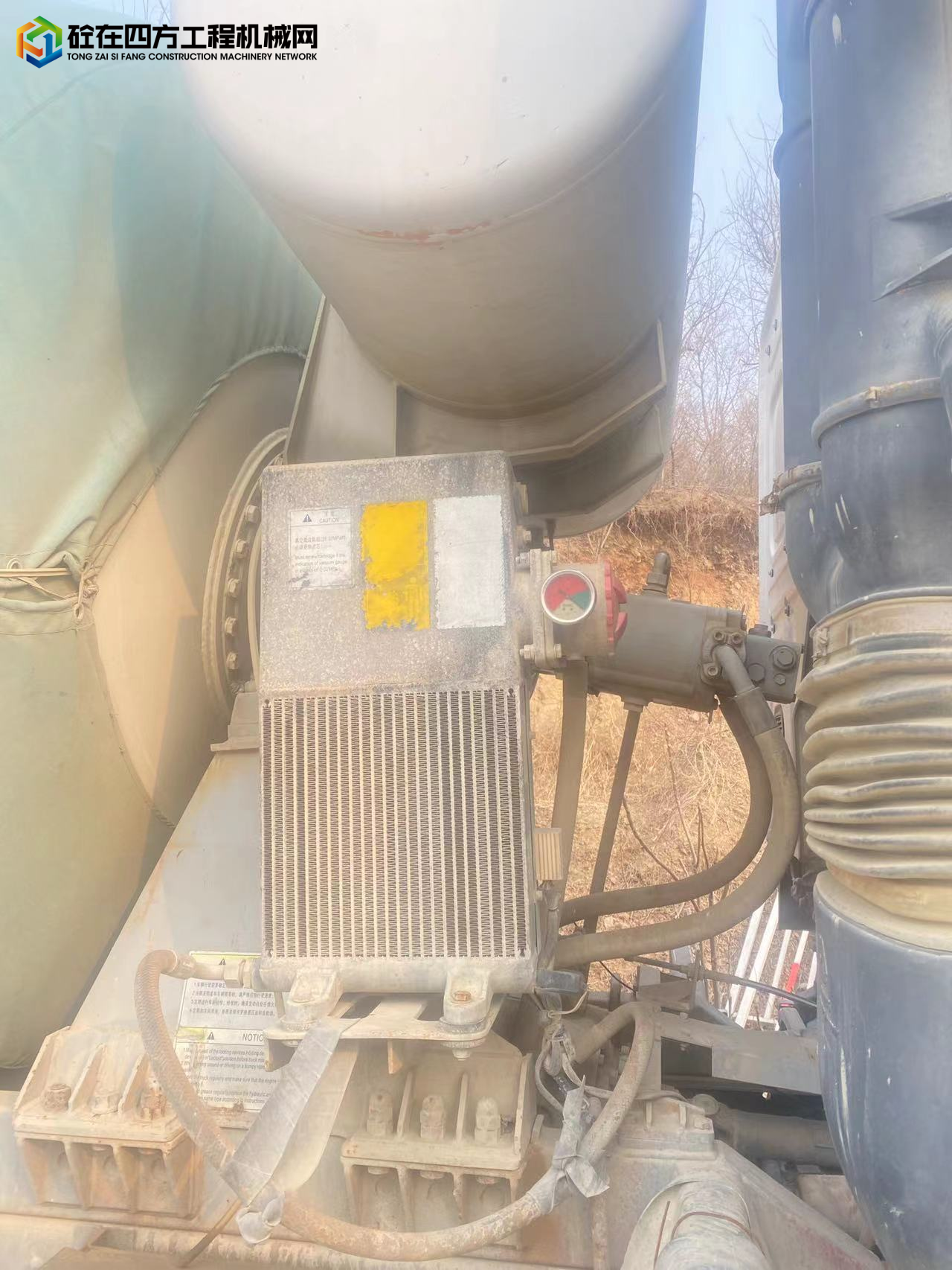https://images.tongzsf.com/tong/truck_machine/20230207/163e213662aba4.jpg