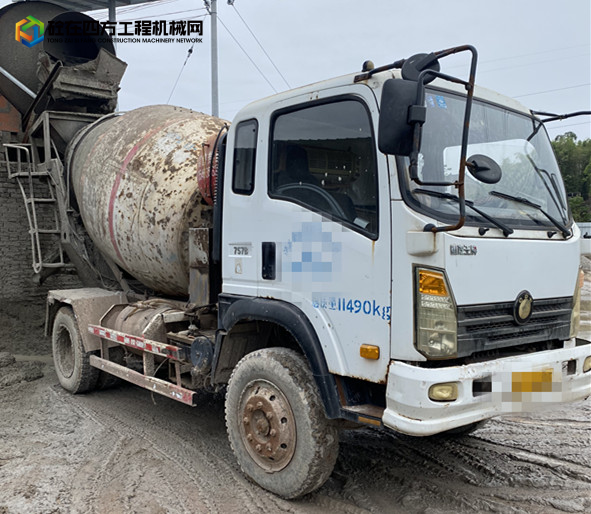 https://images.tongzsf.com/tong/truck_machine/20230208/163e366b915bdb.jpg