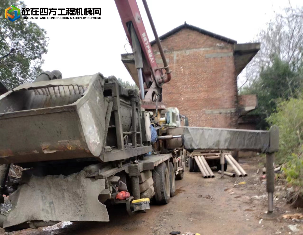 https://images.tongzsf.com/tong/truck_machine/20230210/163e5bdaf4cbff.jpg