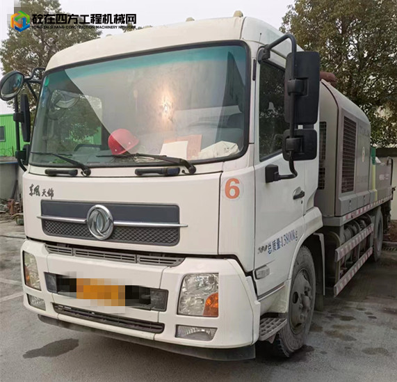 https://images.tongzsf.com/tong/truck_machine/20230210/163e5e5ebcca66.jpg
