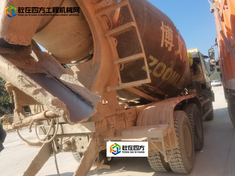 https://images.tongzsf.com/tong/truck_machine/20230213/163e9a28b63b1a.jpg