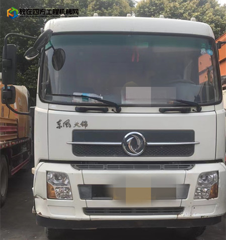 https://images.tongzsf.com/tong/truck_machine/20230213/163e9f2182c5e9.jpg