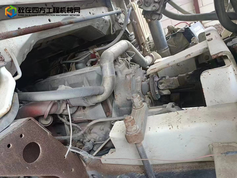 https://images.tongzsf.com/tong/truck_machine/20230214/163eaefe18d052.jpg