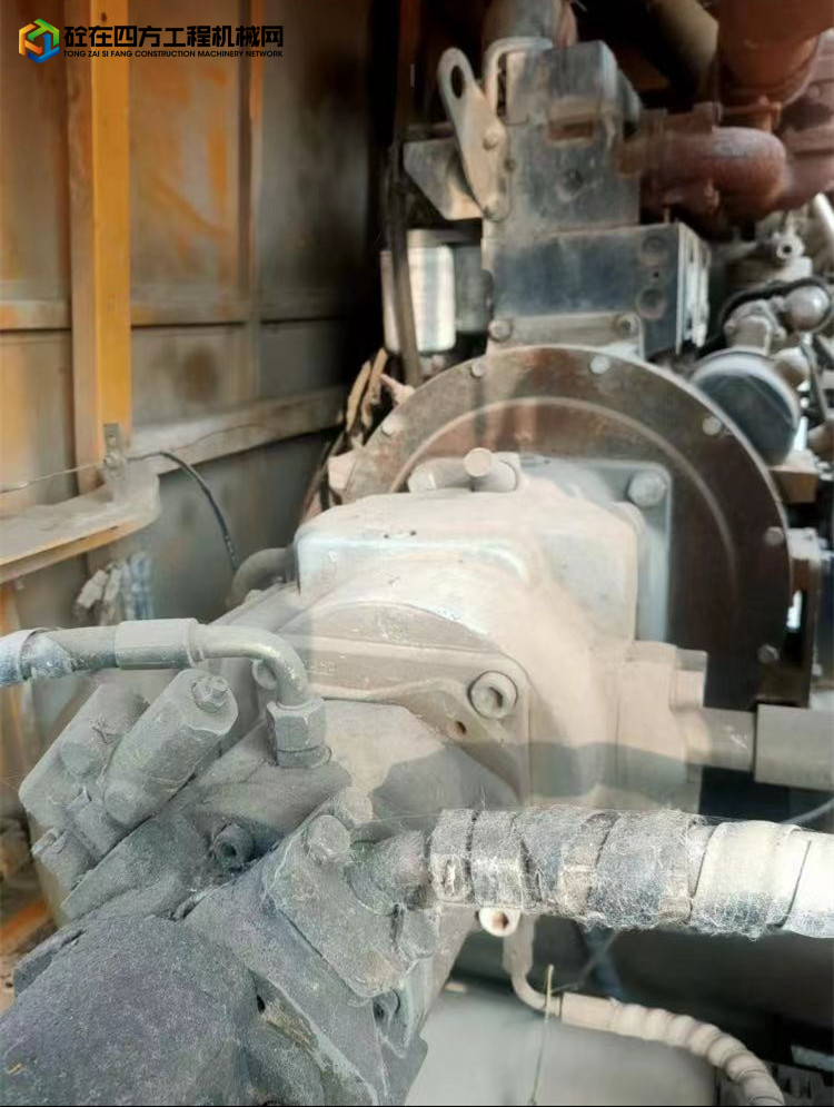 https://images.tongzsf.com/tong/truck_machine/20230214/163eb3c2a0ba9c.jpg