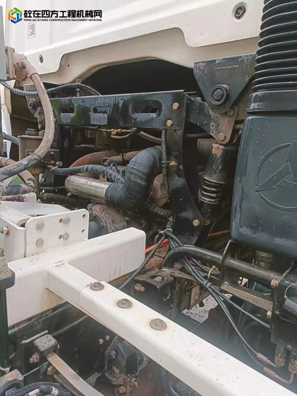 https://images.tongzsf.com/tong/truck_machine/20230215/163ec4bfa44adb.jpg