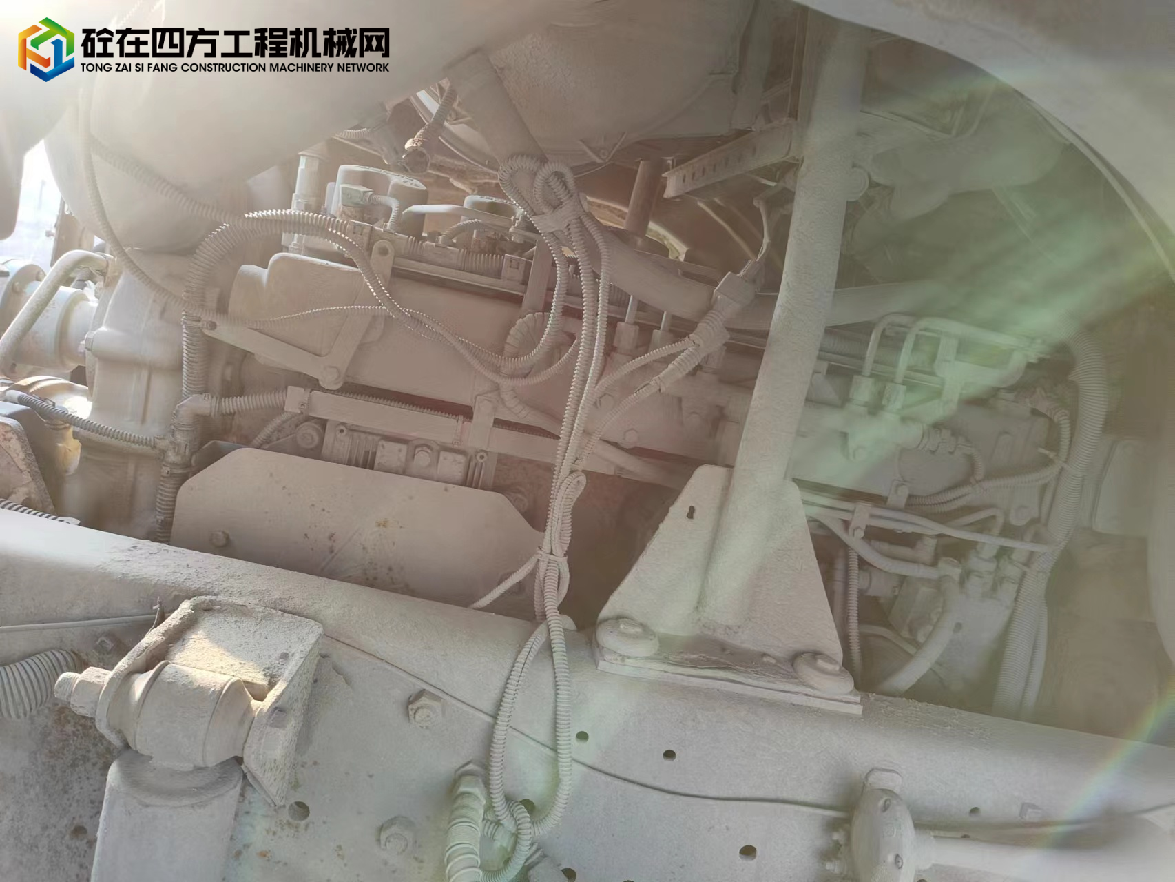 https://images.tongzsf.com/tong/truck_machine/20230216/163edeeda51322.jpg