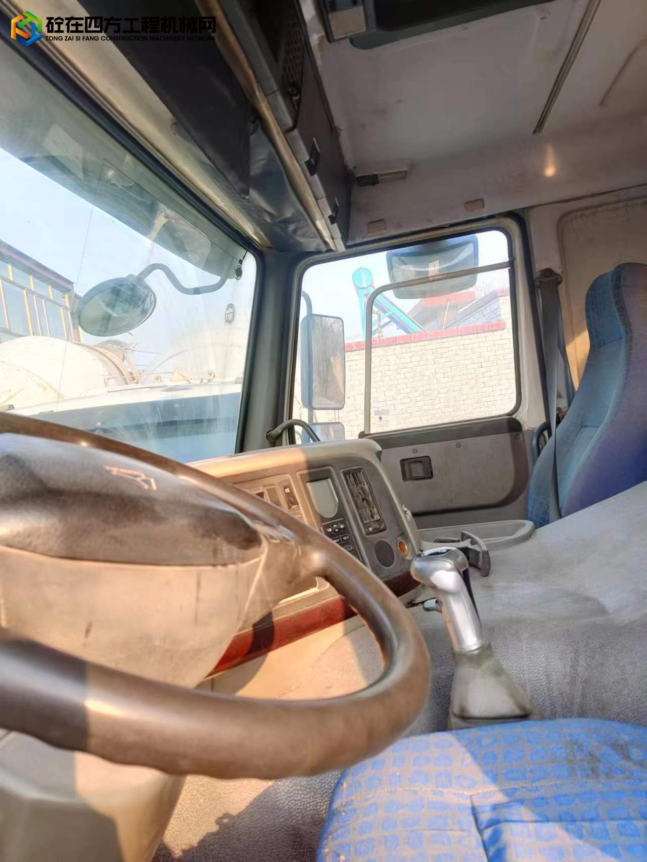 https://images.tongzsf.com/tong/truck_machine/20230216/163edeeebc4cb6.jpg