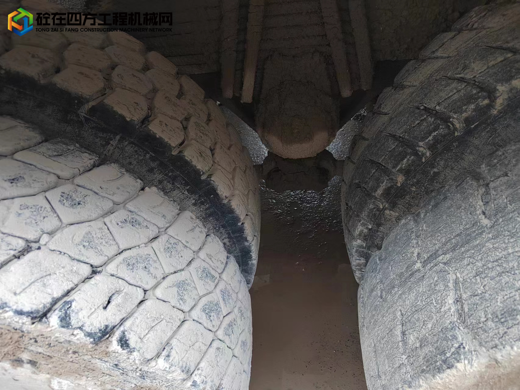 https://images.tongzsf.com/tong/truck_machine/20230217/163ef24ec38bfa.jpg
