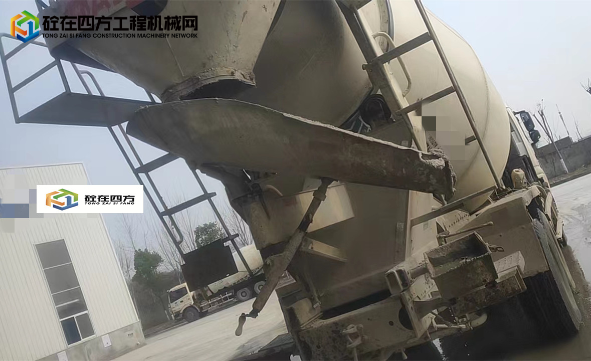 https://images.tongzsf.com/tong/truck_machine/20230220/163f2e70f743cb.jpg
