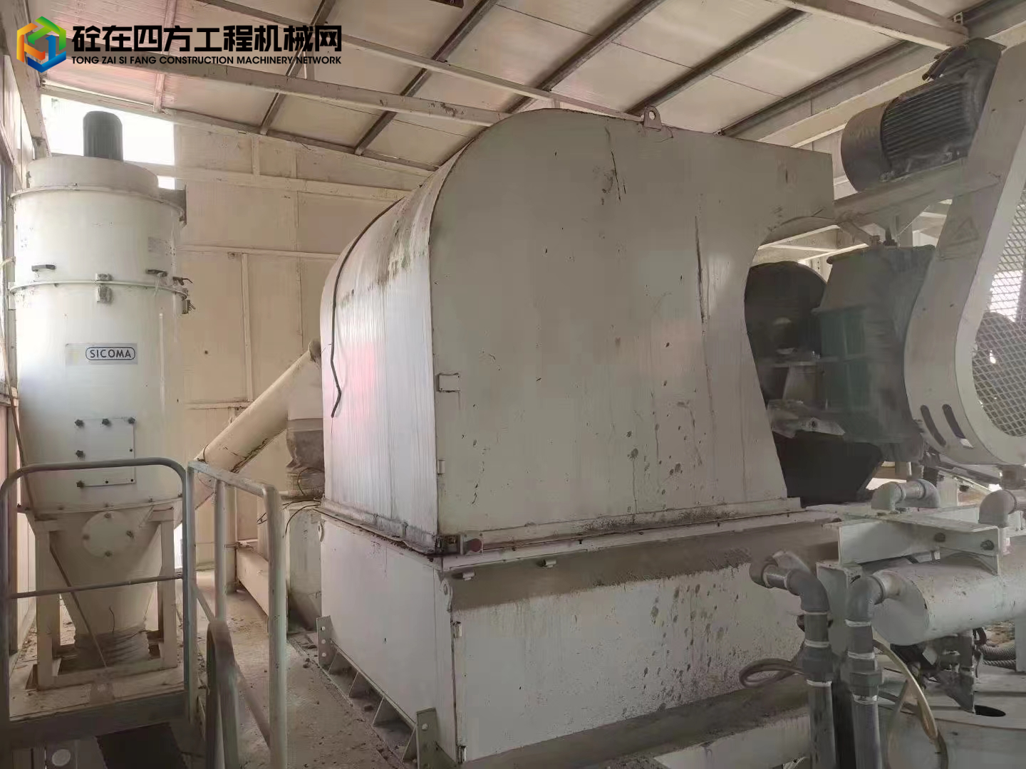 https://images.tongzsf.com/tong/truck_machine/20230220/163f32cc4d21b2.jpg