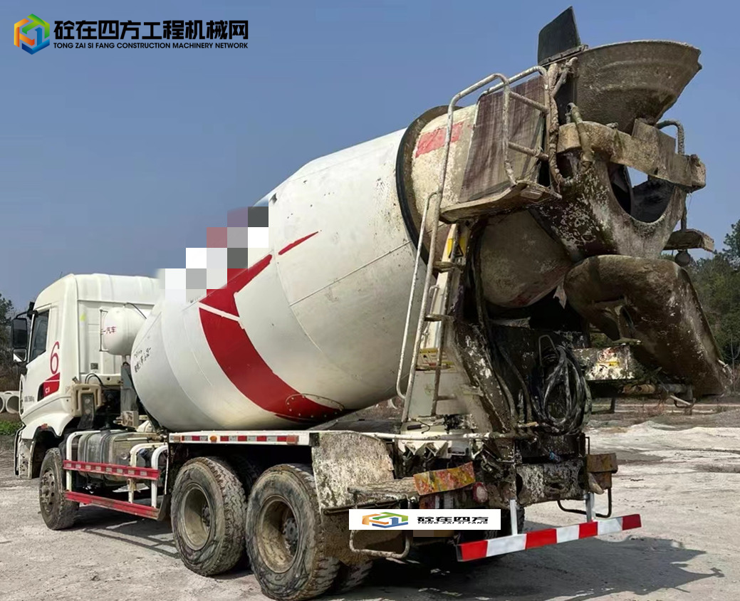 https://images.tongzsf.com/tong/truck_machine/20230221/163f45f1c8611b.jpg