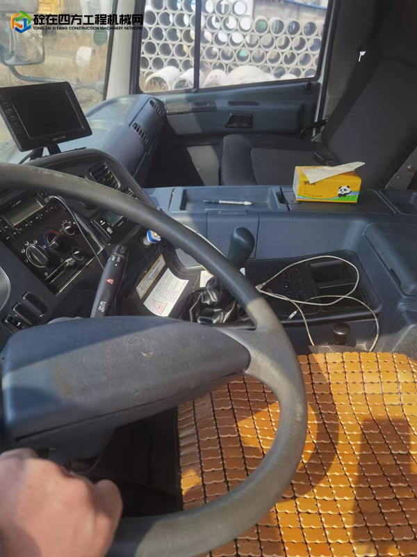 https://images.tongzsf.com/tong/truck_machine/20230222/163f5c60b25961.jpg