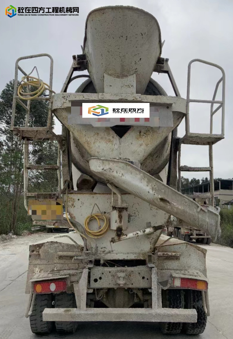 https://images.tongzsf.com/tong/truck_machine/20230223/163f6c7088cffd.jpg