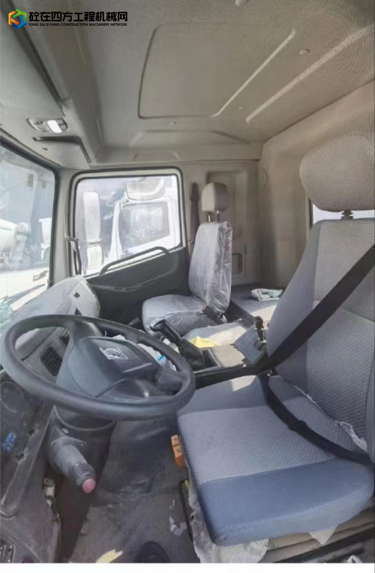 https://images.tongzsf.com/tong/truck_machine/20230224/163f8182000f05.jpg