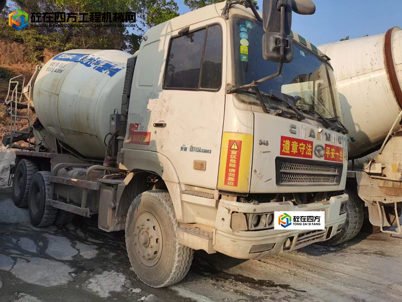 https://images.tongzsf.com/tong/truck_machine/20230224/163f81c3e5c082.jpg
