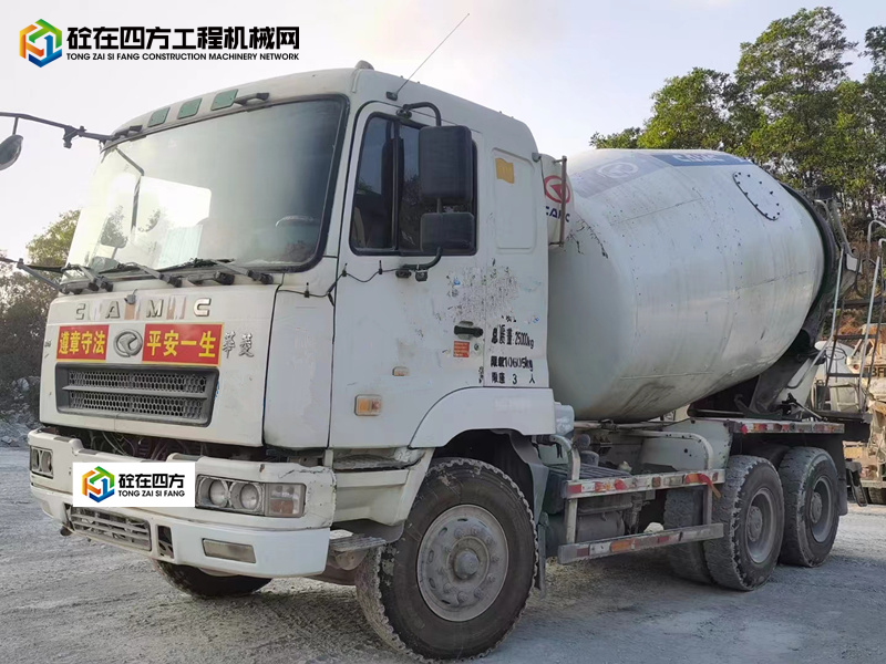 https://images.tongzsf.com/tong/truck_machine/20230224/163f81c498cf95.jpg
