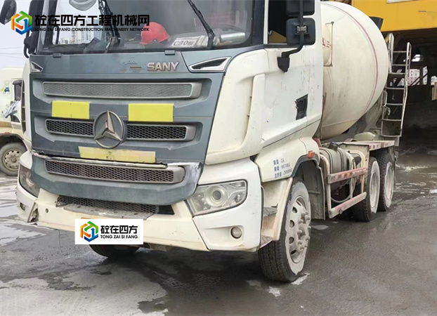 https://images.tongzsf.com/tong/truck_machine/20230224/163f81f51d8cb4.jpg
