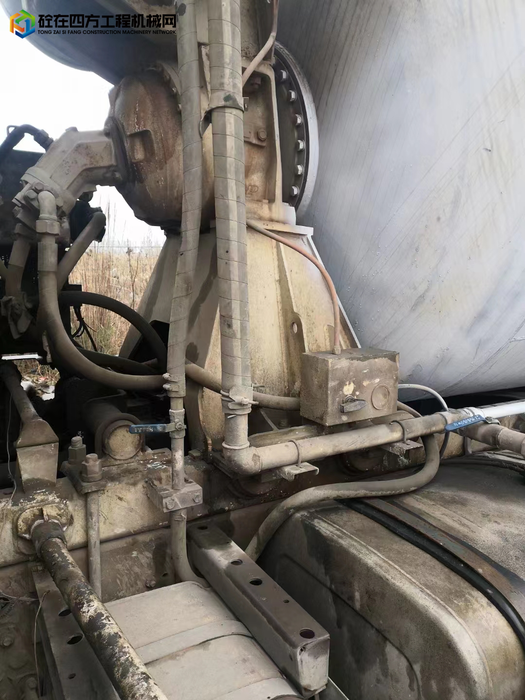 https://images.tongzsf.com/tong/truck_machine/20230225/163f96d8270af3.jpg